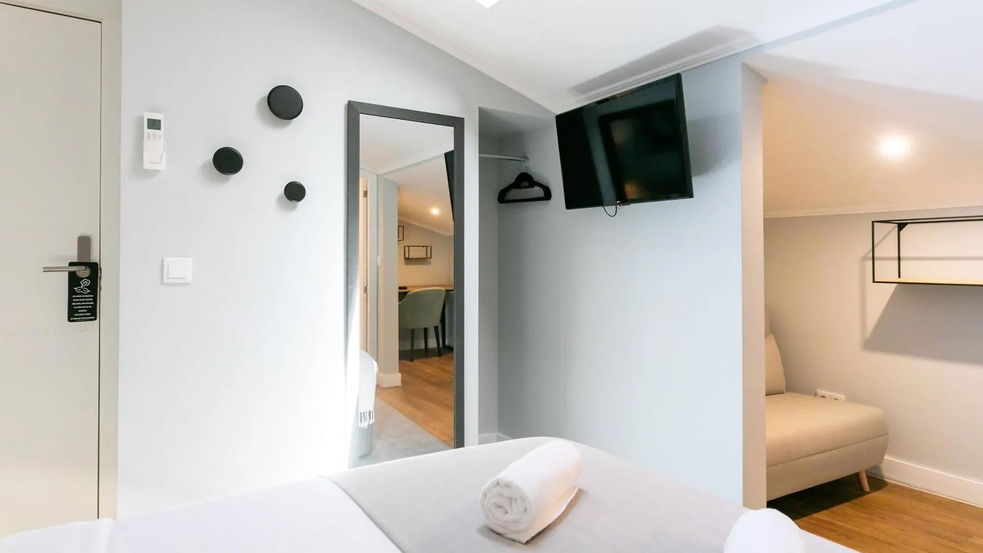 Lisboa 85 Suites & Apartments By Ridan Hotels 3*, Lisbon